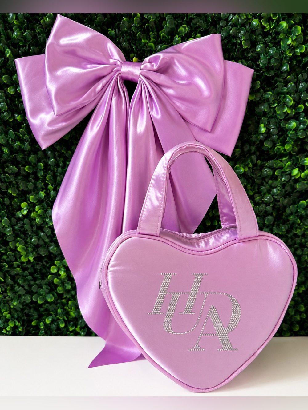 Huda Beauty Limited Edition Lavender Heart-Shaped Bag & Satin Bow Set (NEW)